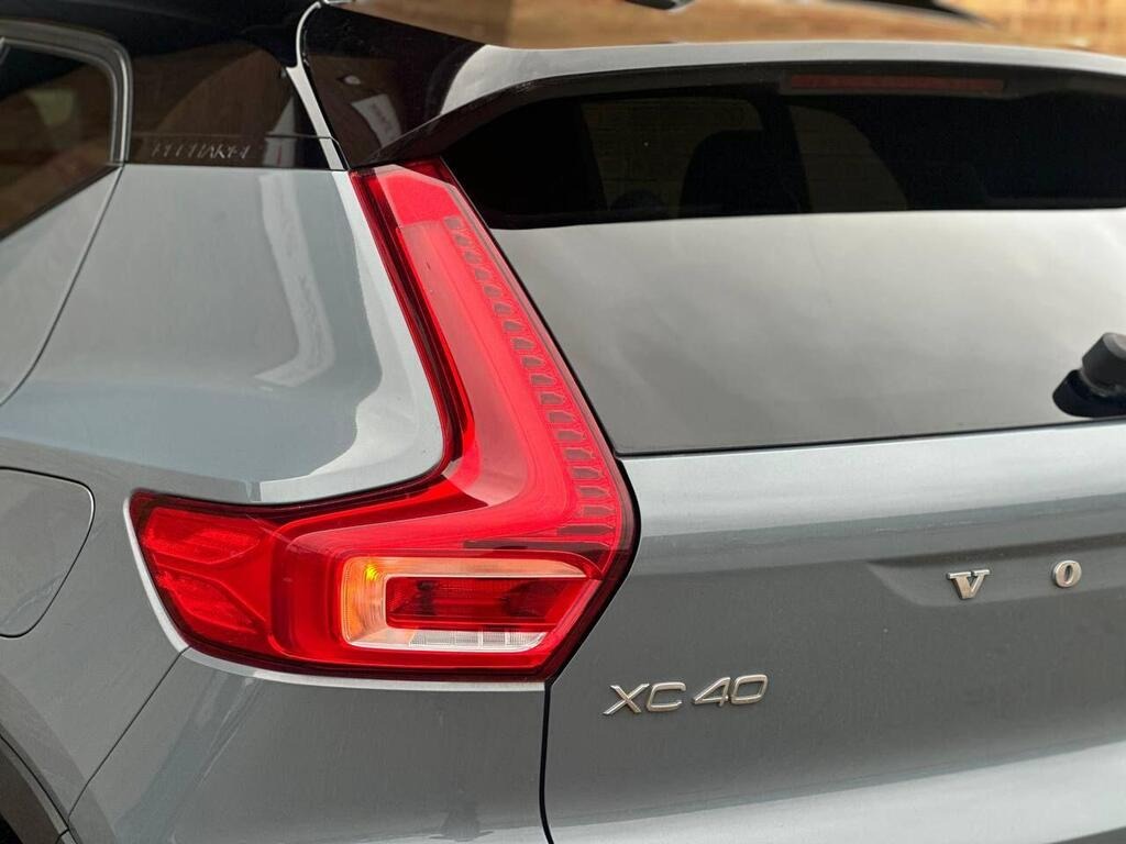 
								2021 Volvo XC40 Recharge Twin 78kWh Auto AWD full									