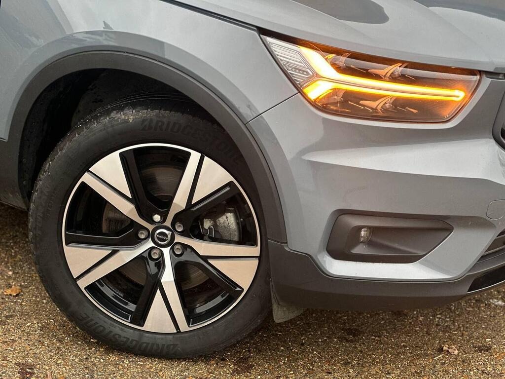 
								2021 Volvo XC40 Recharge Twin 78kWh Auto AWD full									