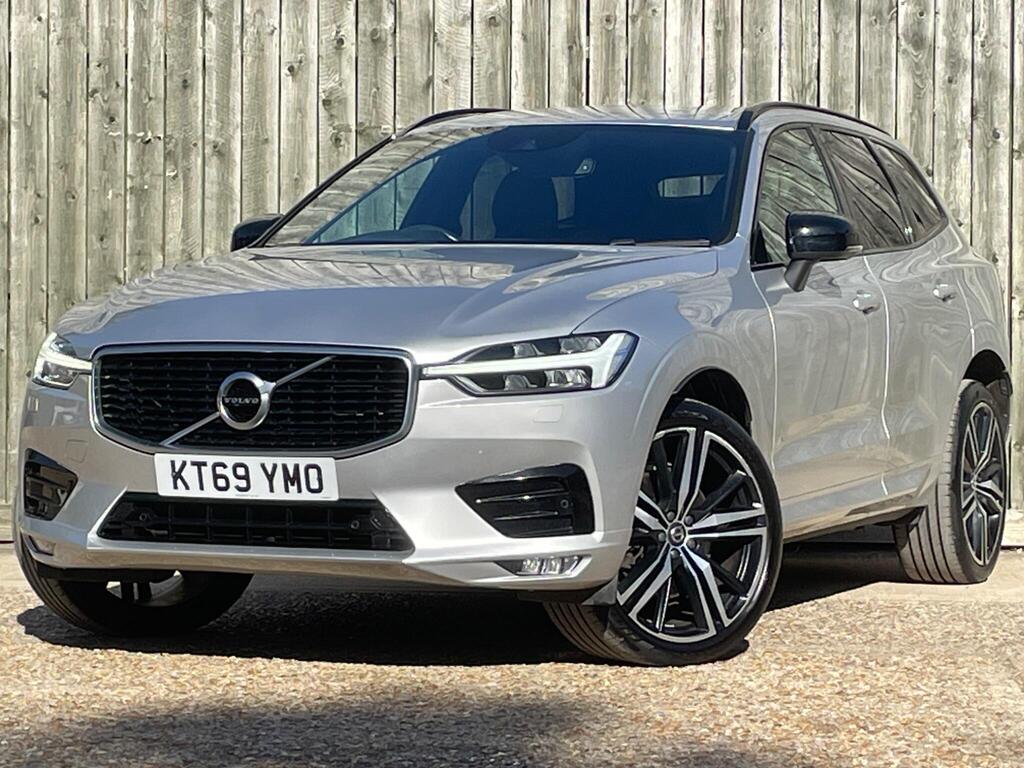 
								2020 Volvo XC60 2.0 B5 MHEV R-Design full									