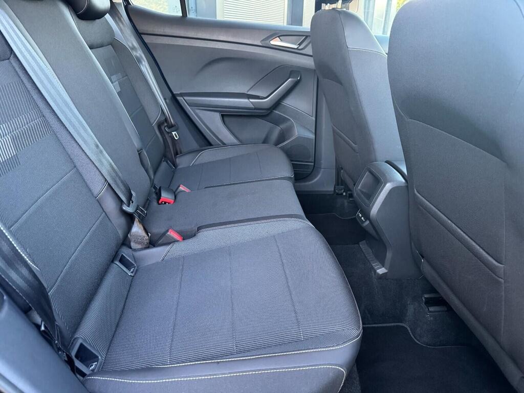 
								2021 Volkswagen T-Cross 1.0 TSI Black Edition full									