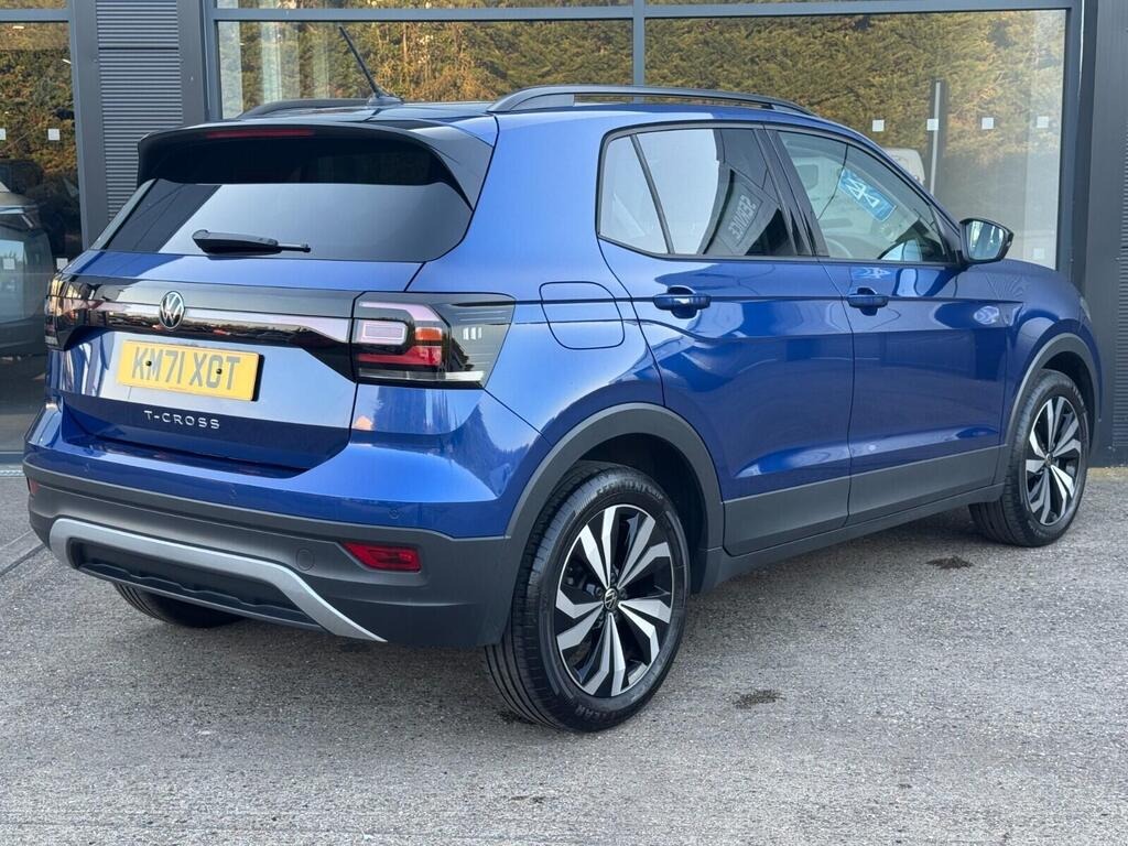 
								2021 Volkswagen T-Cross 1.0 TSI Black Edition full									