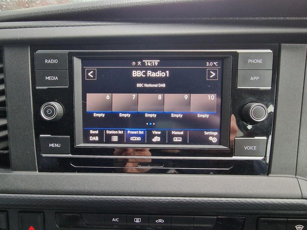 
								2024 Volkswagen Transporter 2.0 TDI 110 Highline full									