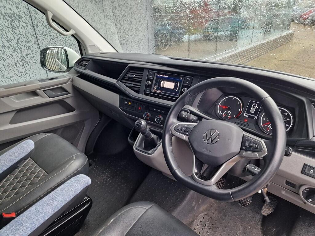 
								2024 Volkswagen Transporter 2.0 TDI 110 Highline full									