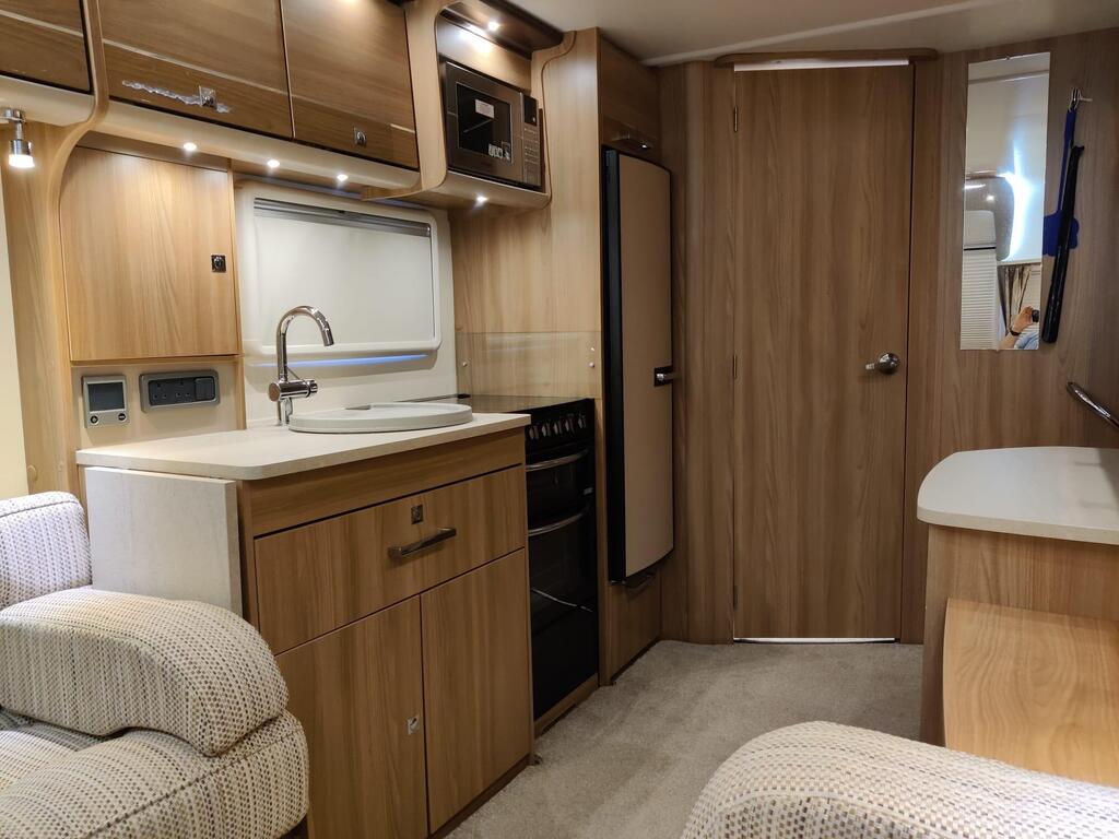 
								2016 Bailey Seville Unicorn 3 Berth 2 full									